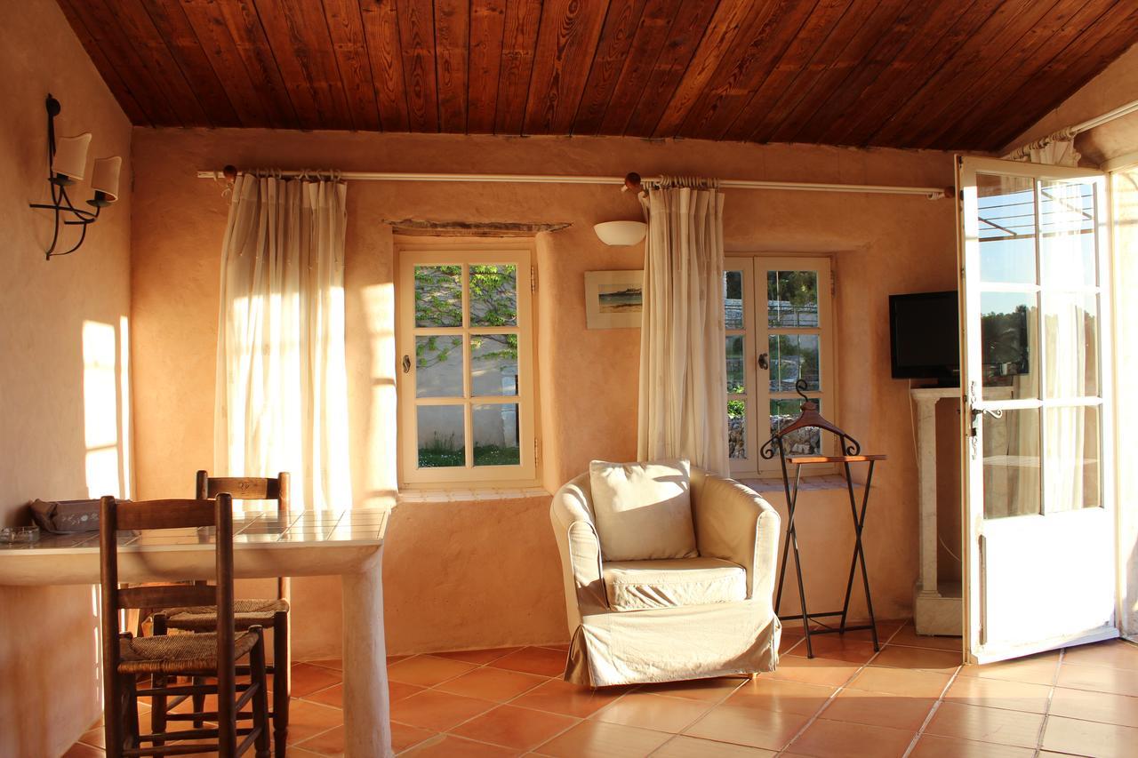 Domaine De La Blaque - B&B Varages Bagian luar foto